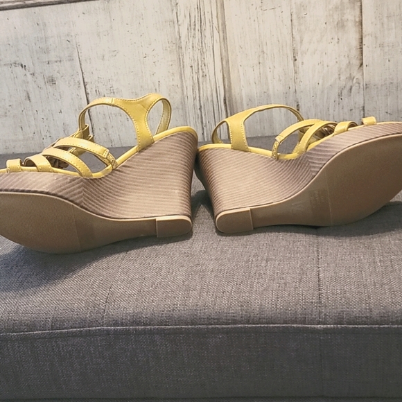 Wedges - Picture 3 of 5